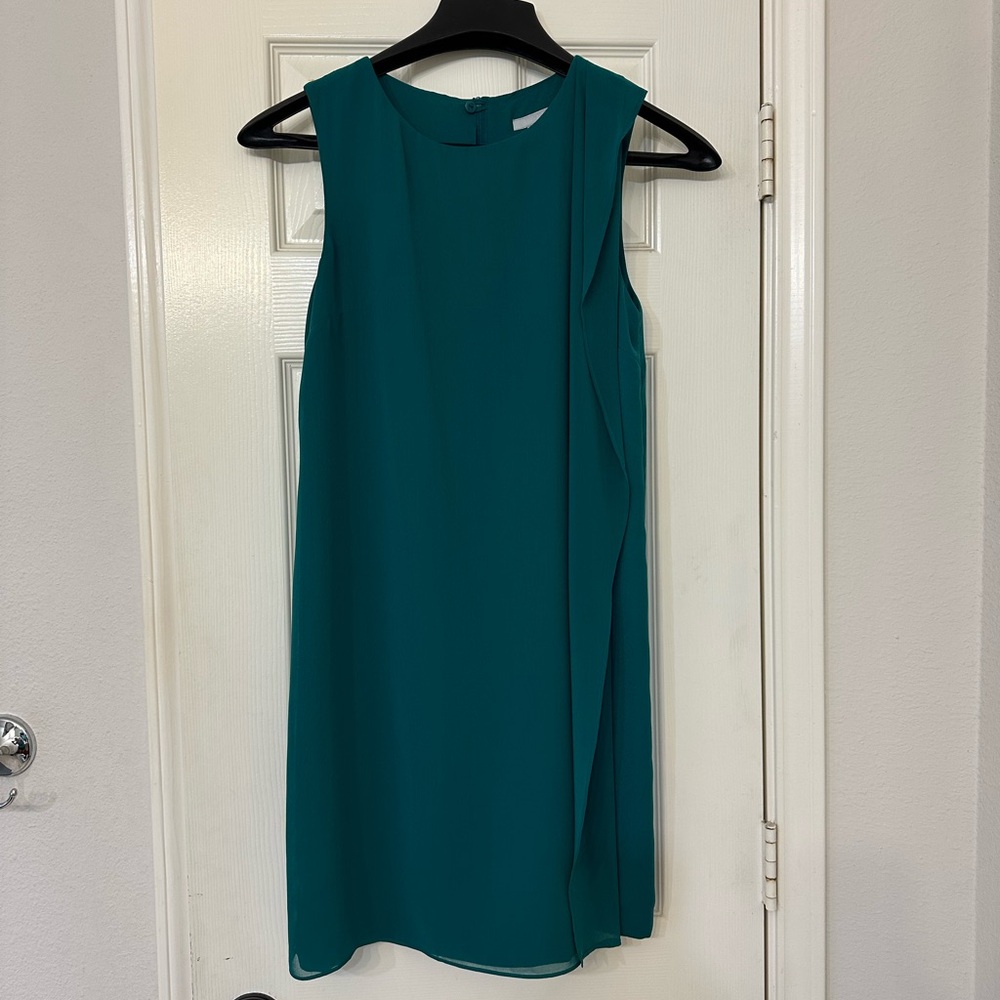 H&M Green Sleeveless Shift Dress with Overlay Size 6